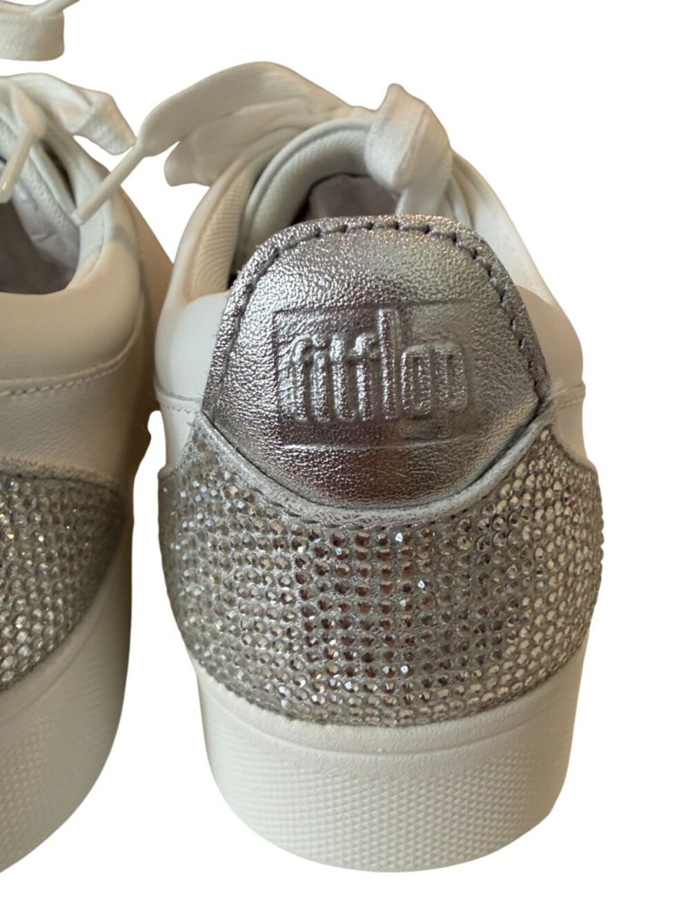 Fitflop Rally White and Silver Crystal Back Tab Leather Sneaker Size 8.5 NIB - Picture 9 of 12
